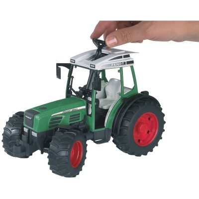 Tractor juguete Bruder 4